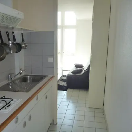 Apartment Meuble 4 Pers - Vue - Parking - Fr-1-825-15 La Rochelle (Charente-Maritime)